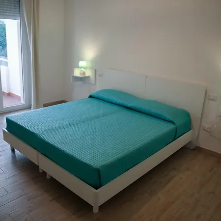 Le Tre Spiagge קאלאסטה