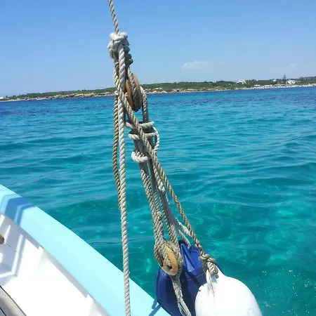 לינה וארוחת בוקר Le Tre Spiagge 3*