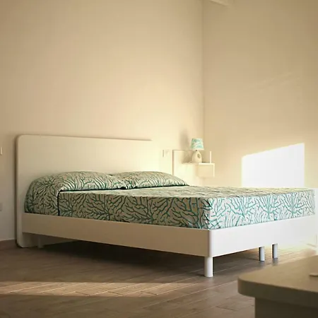 Le Tre Spiagge 3* Calasetta